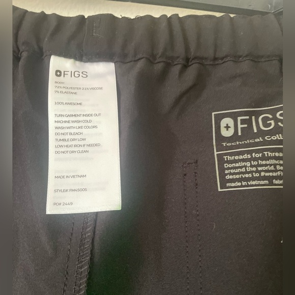 Figs Pants - Picture 5 of 6